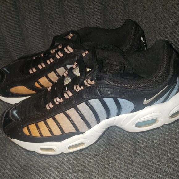 Nike Vapormax - Picture 5 of 11